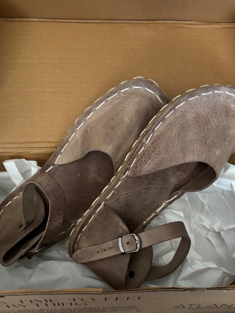 Beautiful Handmade Turkish Shoes - Picture 11 of 16